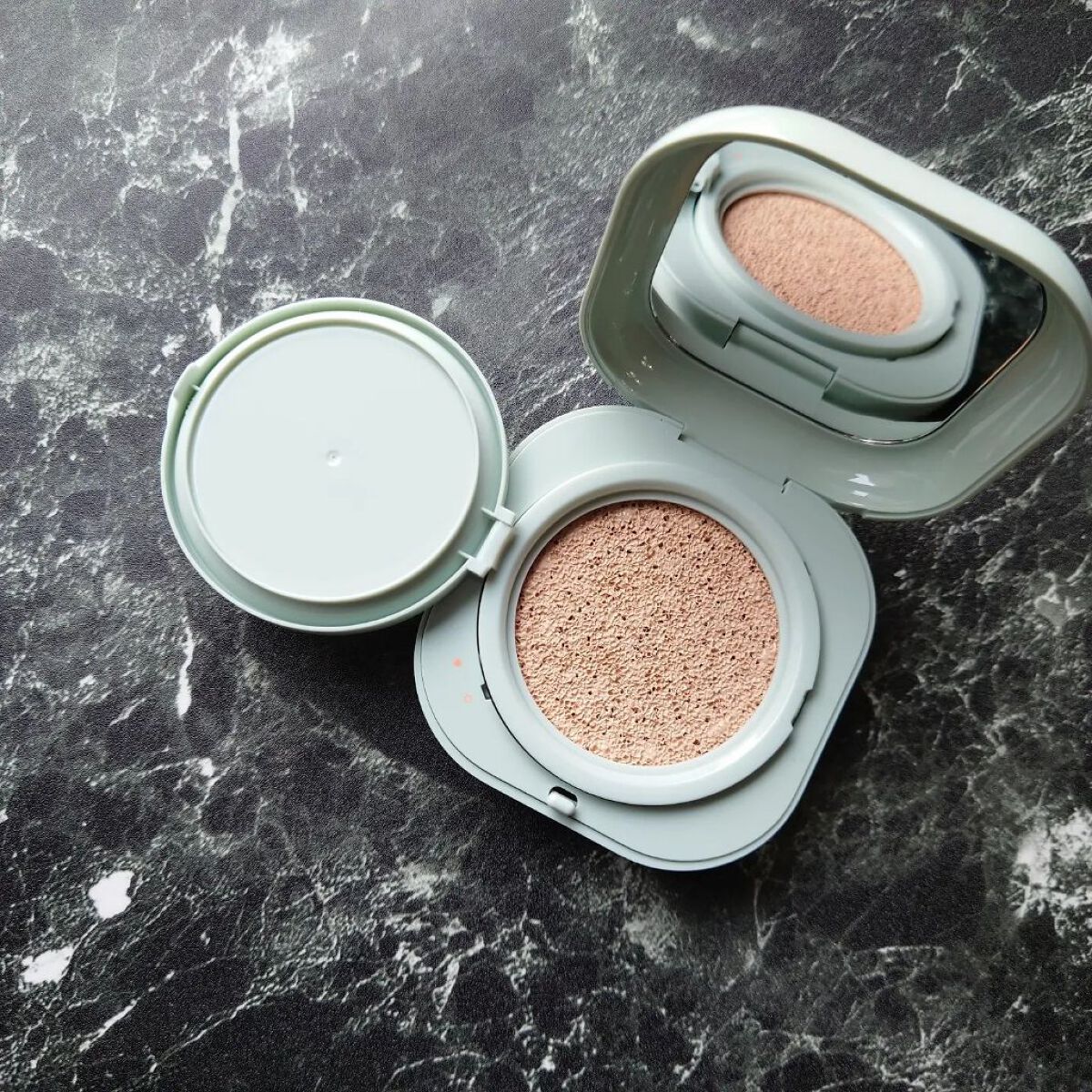 ネオクッション マット/LANEIGE/クッションファンデーションを使ったクチコミ（3枚目）