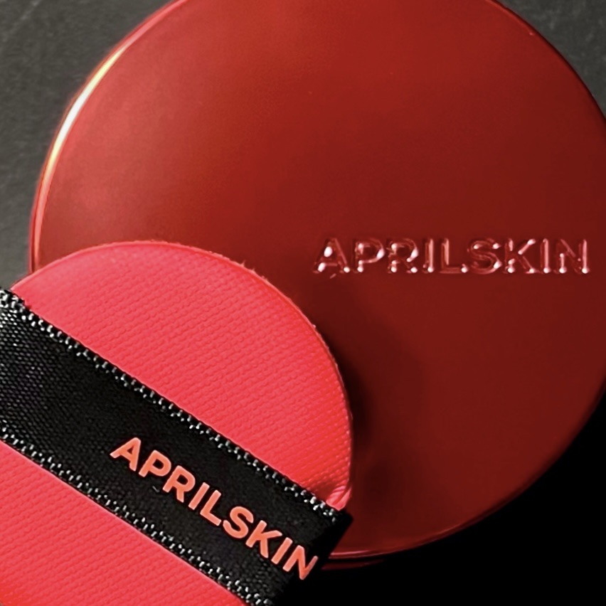ハイパーカバーフィットクッション red/APRILSKIN/クッションファンデーションを使ったクチコミ（1枚目）