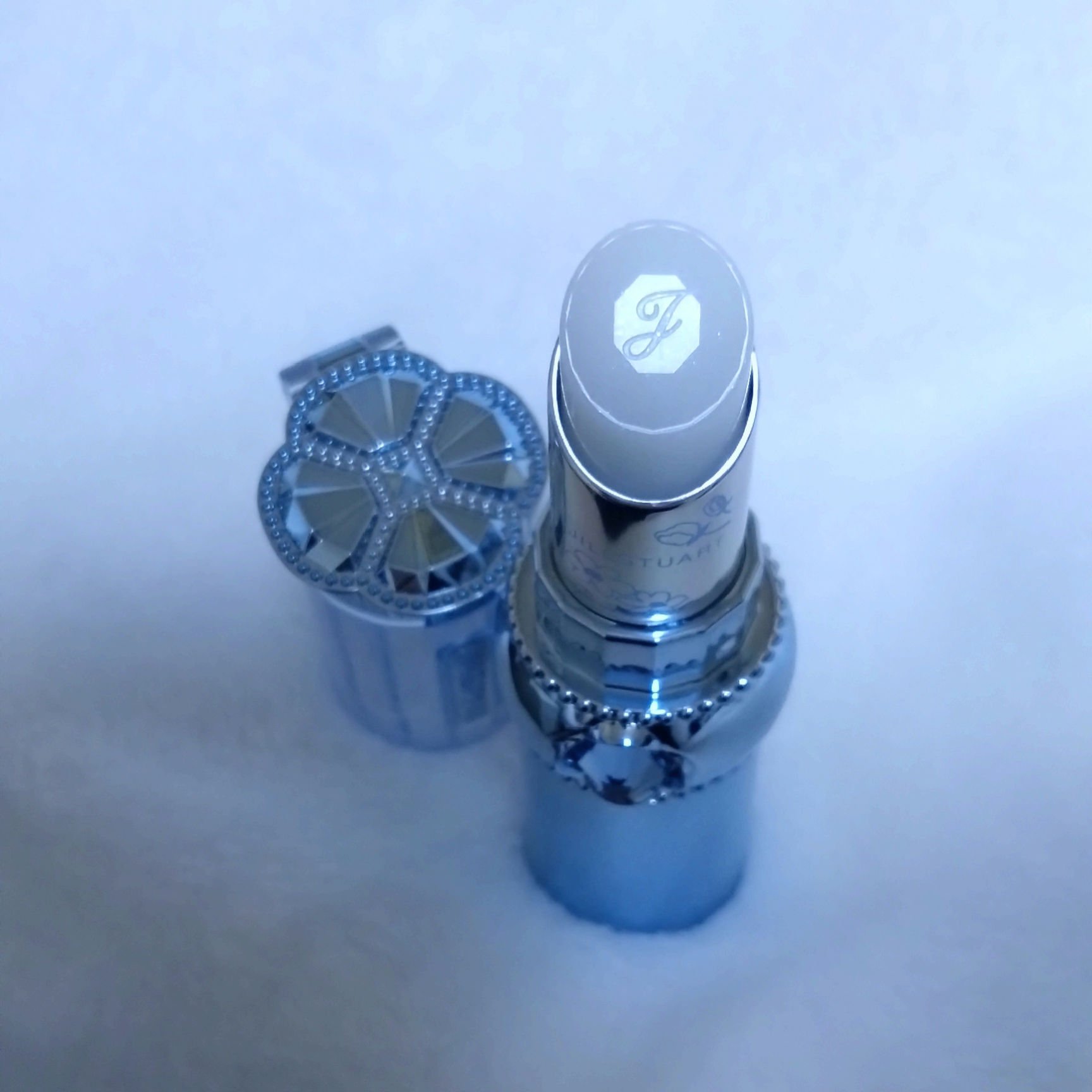 サムシングピュアブルー セント　マイリップス/JILL STUART/口紅を使ったクチコミ（2枚目）