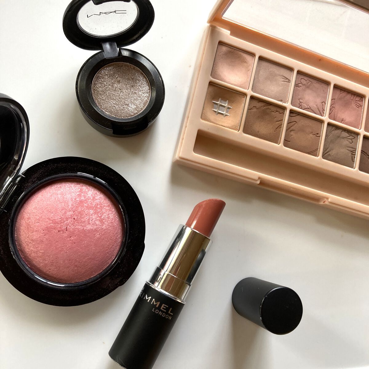 スモール アイシャドウ/M・A・C/単色アイシャドウを使ったクチコミ(1枚目)