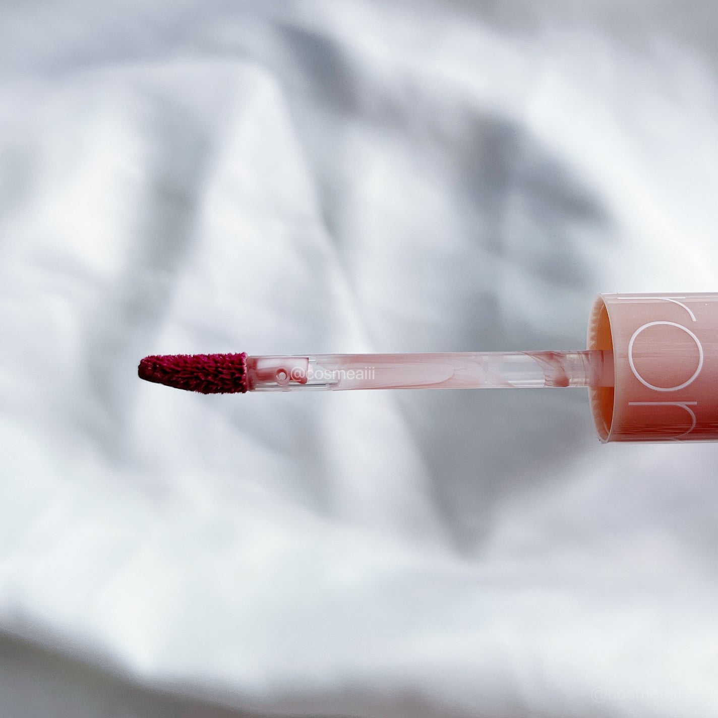 ジューシーラスティングティント/rom&nd/リップティントを使ったクチコミ(3枚目)