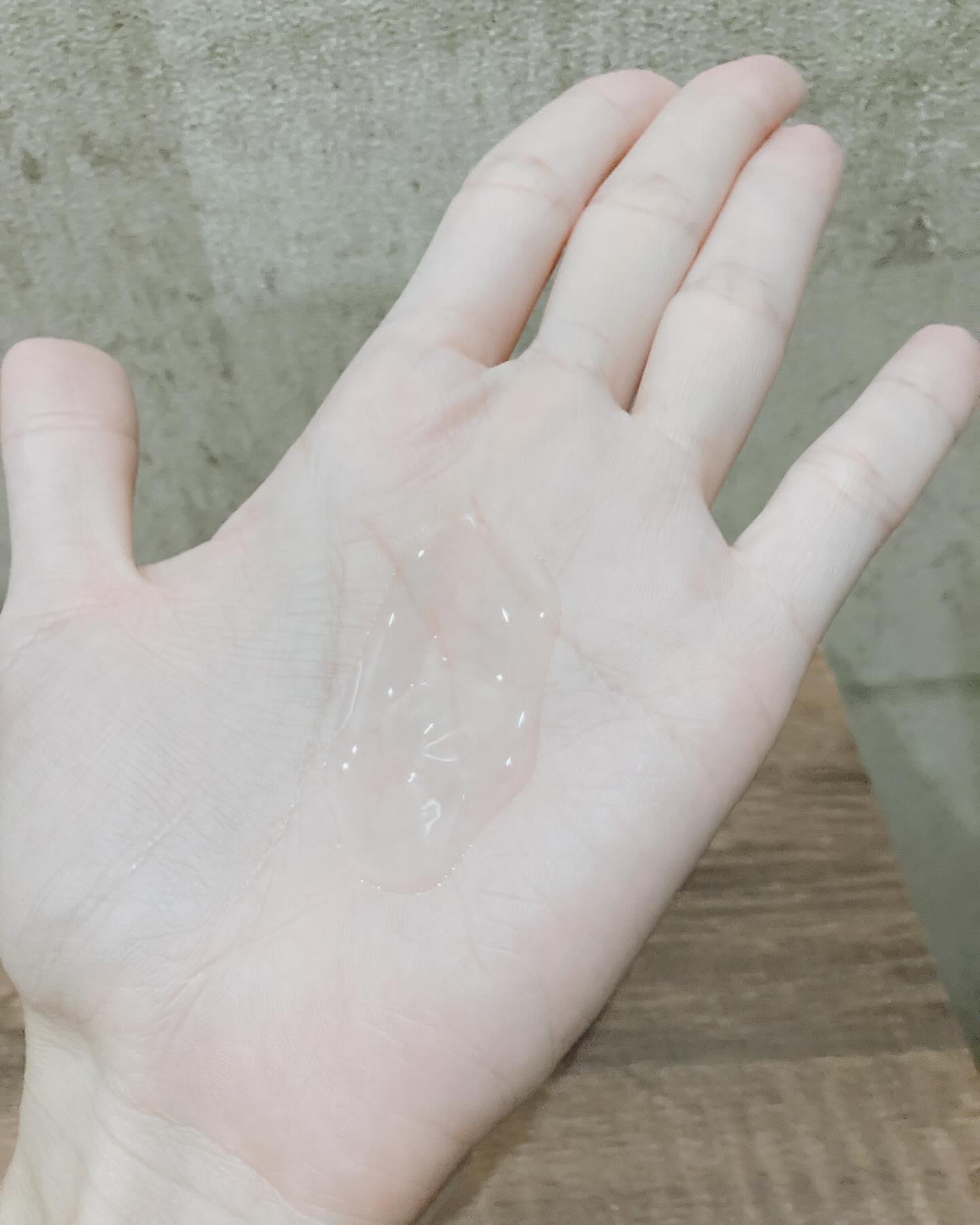 グロッシーヘアジェル/エアリー&イージー/ヘアジェルを使ったクチコミ（3枚目）