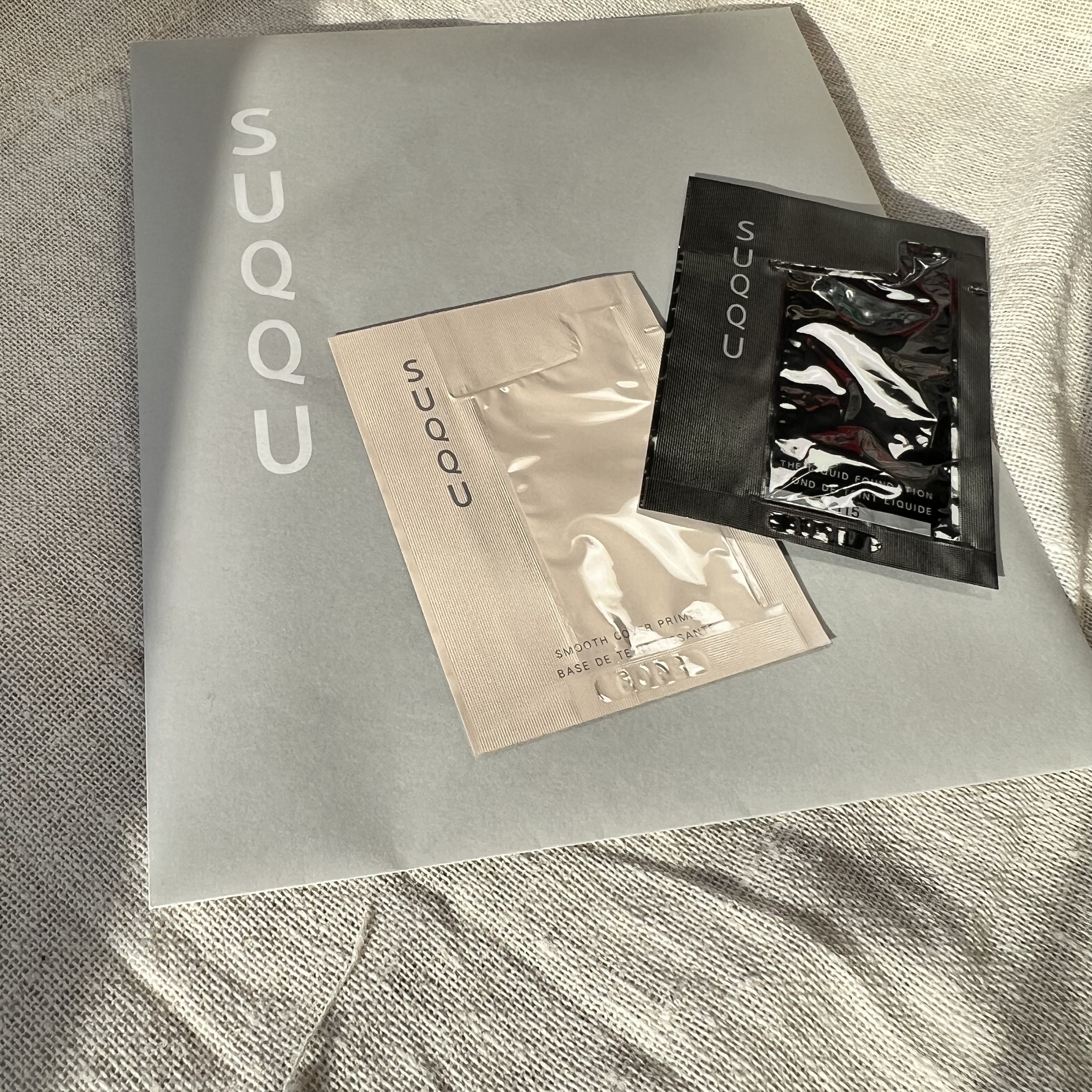 モイスチャー グレイズ リップスティック 02 儚咲 - HAKANAZAKI/SUQQU/口紅を使ったクチコミ（3枚目）