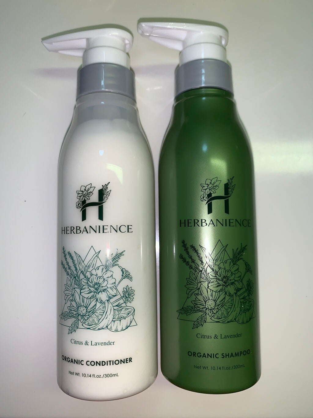 ハーバニエンス シャンプー・コンディショナー(シトラス&ラベンダー)/HERBANIENCE/市販シャンプーを使ったクチコミ(1枚目)