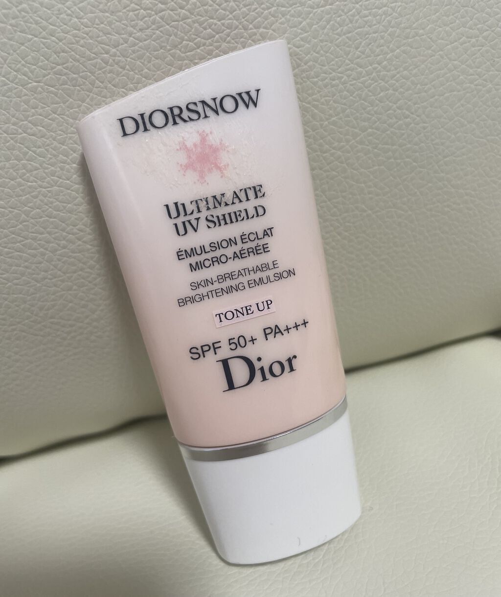 【旧】スノー UVシールド トーンアップ 50+/Dior/日焼け止めミルクを使ったクチコミ（1枚目）