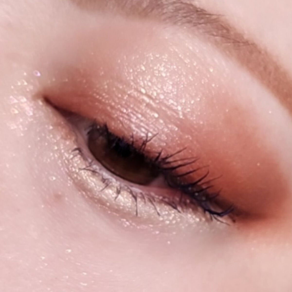 ロングウェア クリーム シャドウ スティック L46 オパール(限定色)/BOBBI BROWN/スティックアイシャドウを使ったクチコミ（3枚目）