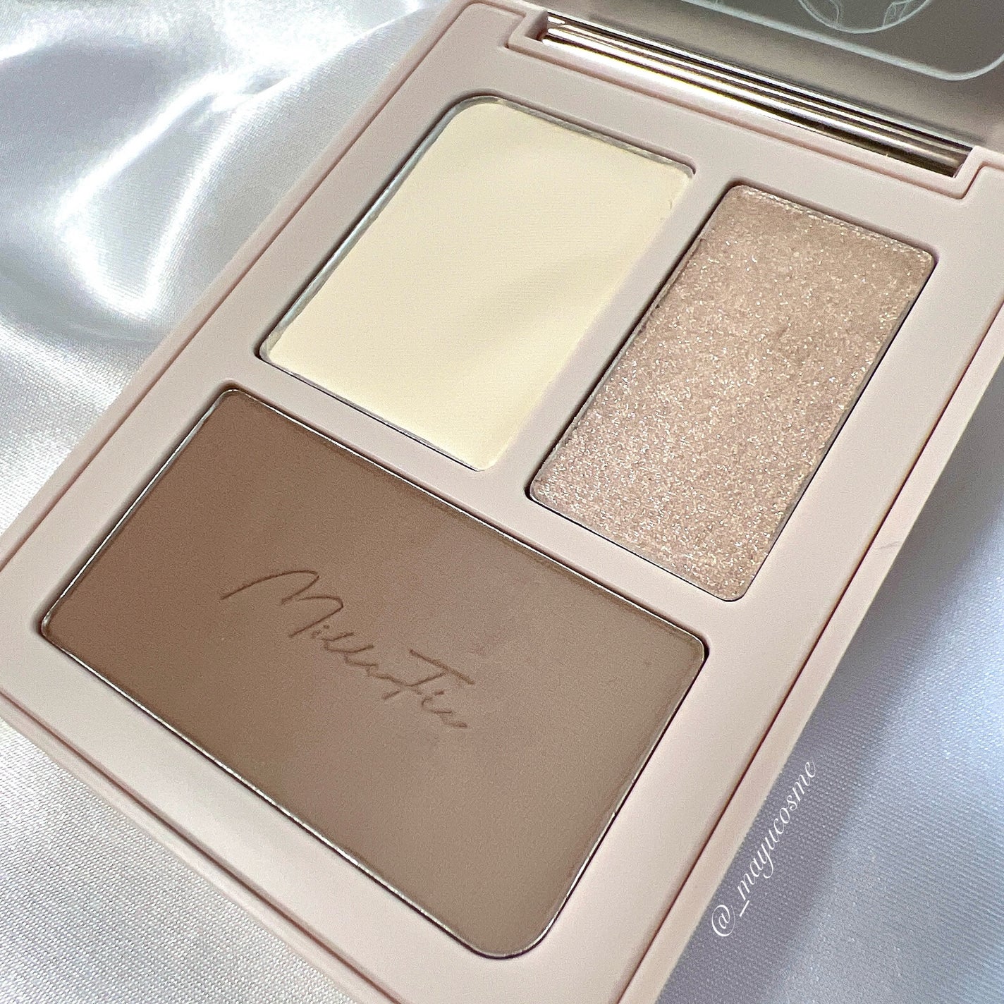 チート顔コントゥアパレット/MilleFée/パウダーハイライトを使ったクチコミ(2枚目)