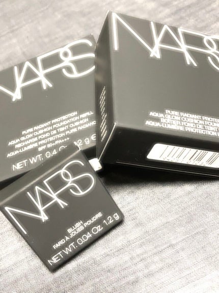 NARS ピュアラディアントプロテクション アクアティックグロー クッションファンデーション SPF50+/PA+++のクチコミ「乾燥っっ!!卍って感じの私でも一日中乾燥せず、化粧崩れもあまりしないです!
カバー力は薬局に.....」(2枚目)
