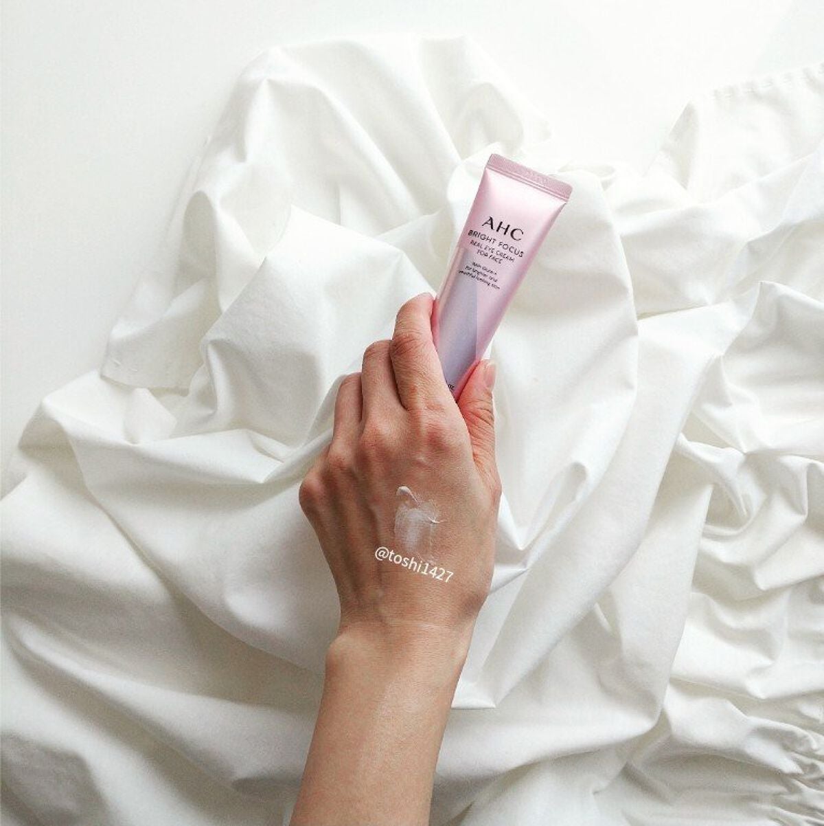 ブライト フォーカス リアル アイクリーム フォーフェイス/AHC/アイケア・アイクリームを使ったクチコミ(3枚目)