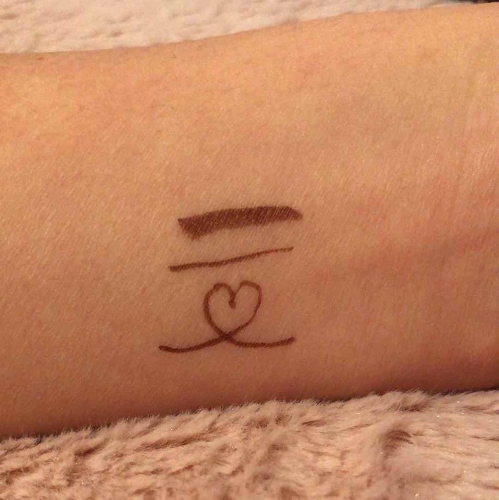 クイックイージーアイライナー/キャンメイク/リキッドアイライナーを使ったクチコミ（2枚目）