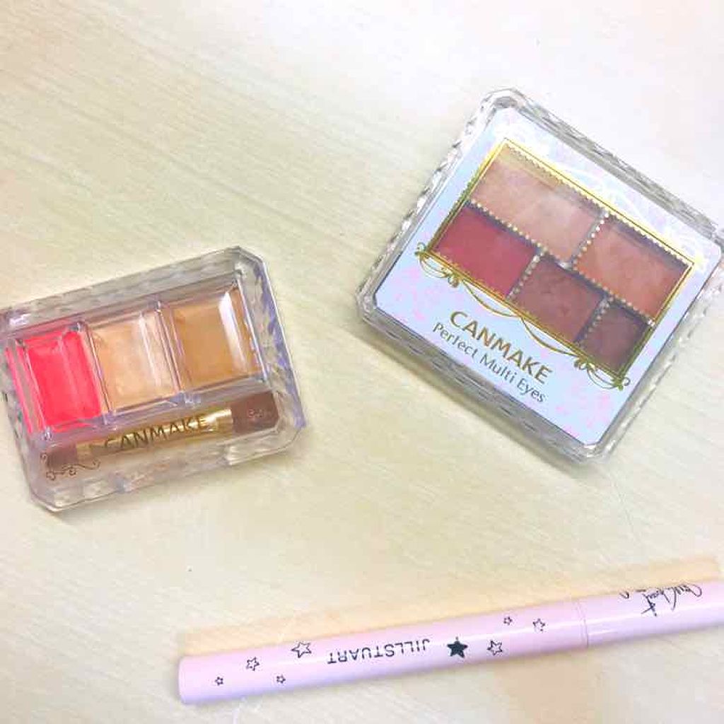パーフェクトマルチアイズ/キャンメイク/アイシャドウパレットを使ったクチコミ(2枚目)