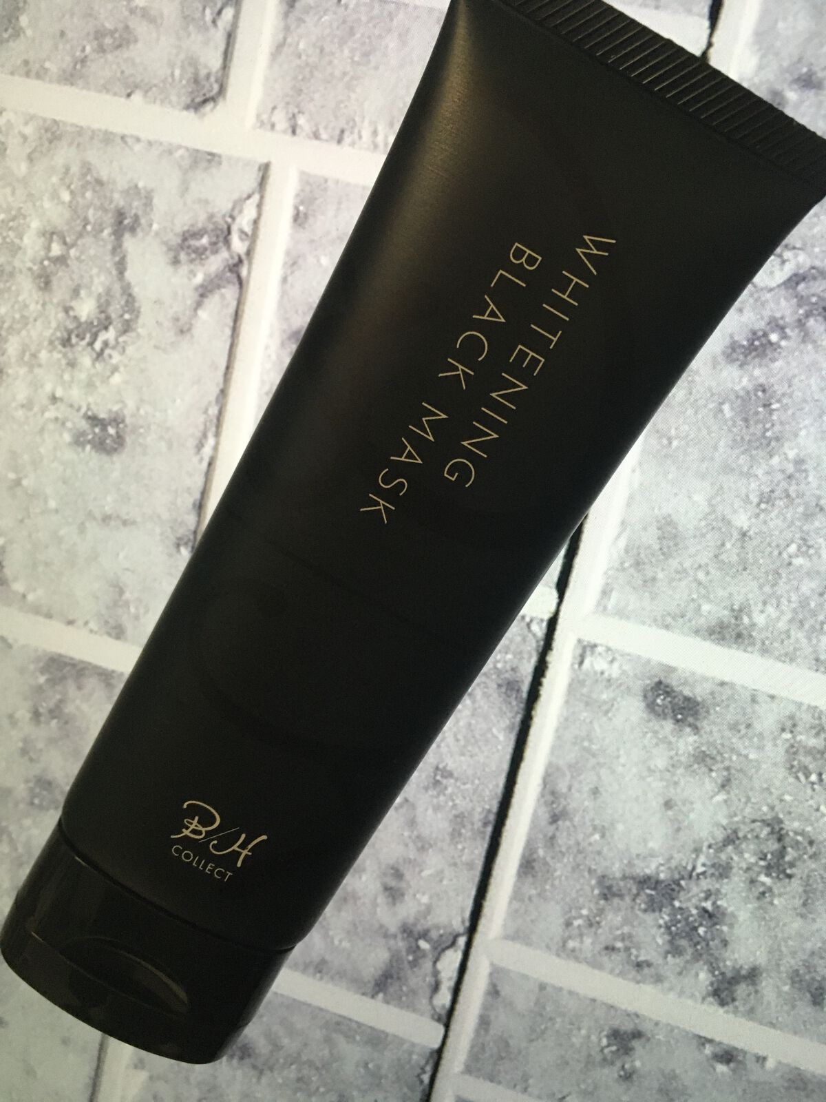 ホワイトニング ブラック マスク/B/H COLLECT/洗い流すパック・マスクを使ったクチコミ（1枚目）