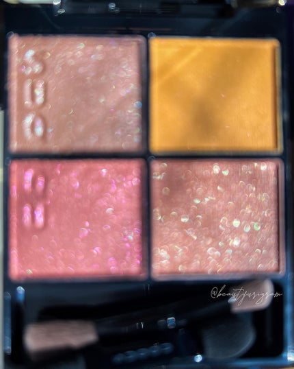 シグニチャー カラー アイズ/SUQQU/アイシャドウパレットを使ったクチコミ(2枚目)