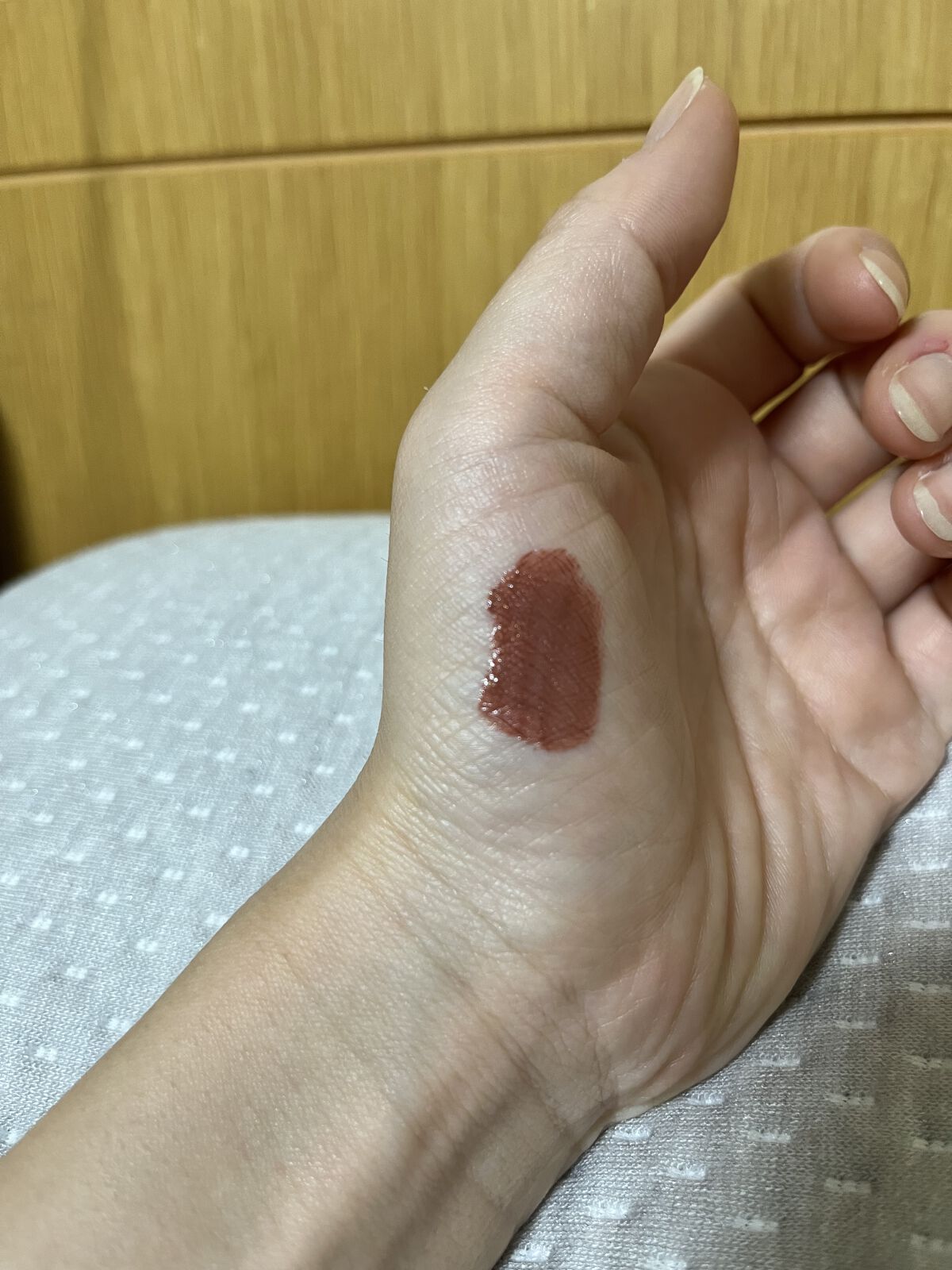 カラーステイ サテン インク 006 アイズ オン ユー/REVLON/口紅を使ったクチコミ（3枚目）