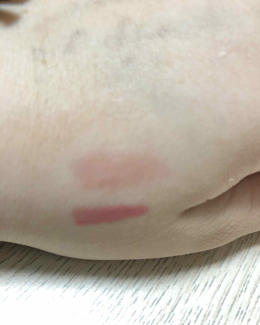 ウオータリールージュ/マキアージュ/リップグロスを使ったクチコミ(2枚目)