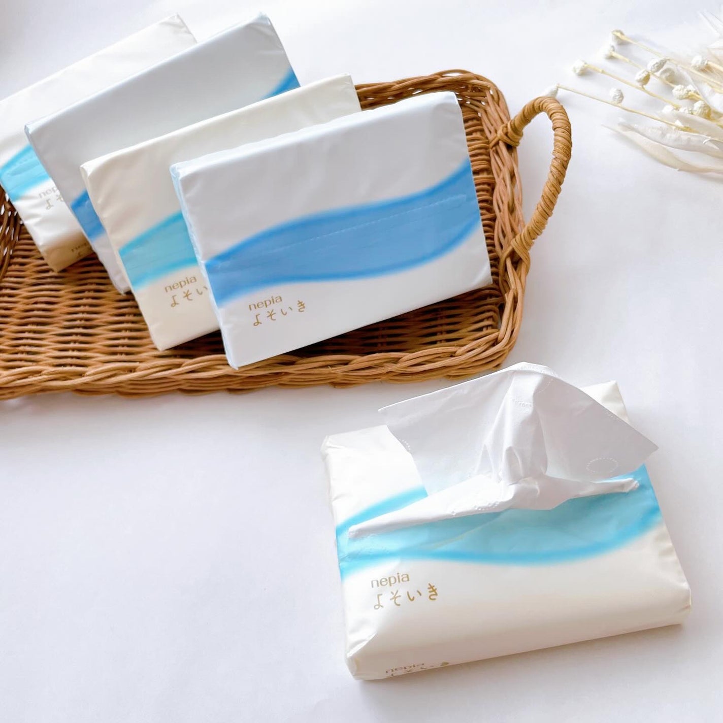 よそいき保湿ティシュ/ネピア/ティッシュを使ったクチコミ(4枚目)