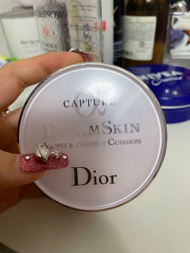 カプチュール ドリームスキン モイスト クッション SPF50 /PA+++ /Dior/クッションファンデーションを使ったクチコミ（1枚目）