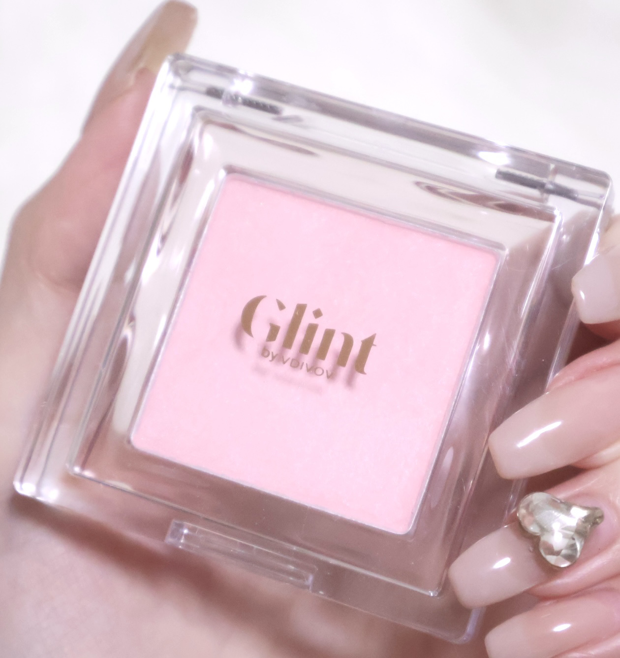 ベイクドブラッシュ #06 Balletcore Pink/Glint/パウダーチークを使ったクチコミ（1枚目）