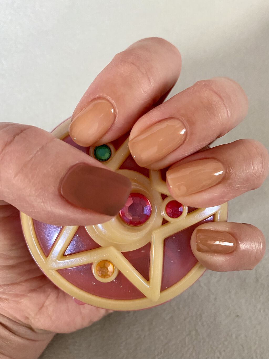 パル カラージェル/キャンドゥ/ジェルネイルを使ったクチコミ（3枚目）