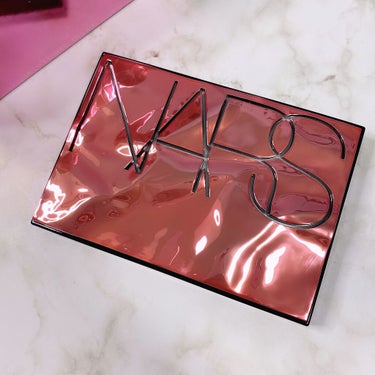 NARS オーバーラスト チークパレットのクチコミ「⋆*❁*⋆ฺ｡*

☑︎ NARS
オーバーラストチークパレット

チーク3色と、ジェルからパ.....」（1枚目）