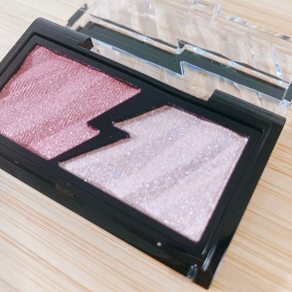 エレクトリックショックアイズ /KATE/アイシャドウパレットを使ったクチコミ(4枚目)