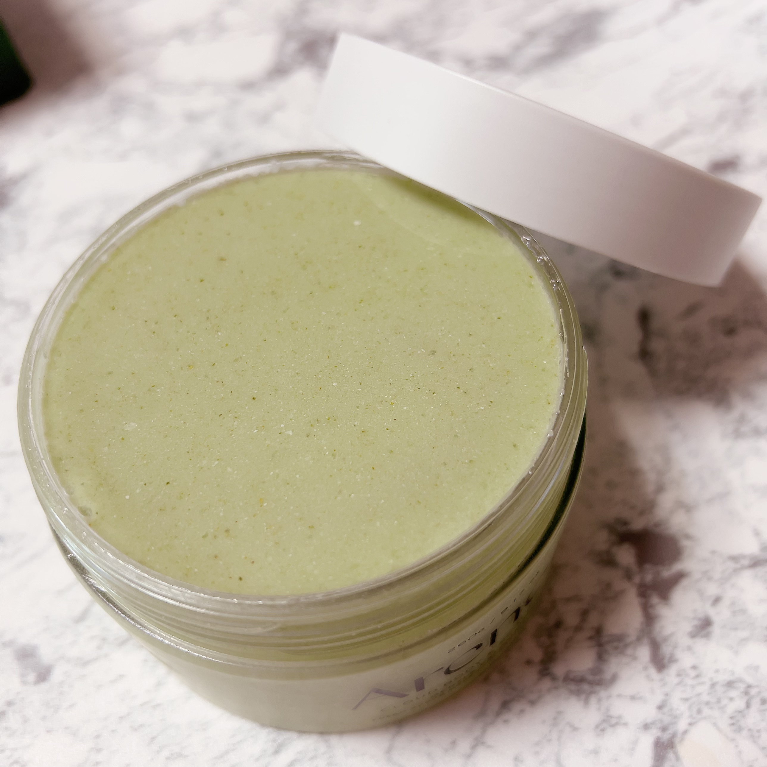 フレッシュクラウドスクラブ ゼラニウム&プリムローズ/アレンシア/ボディスクラブを使ったクチコミ（2枚目）