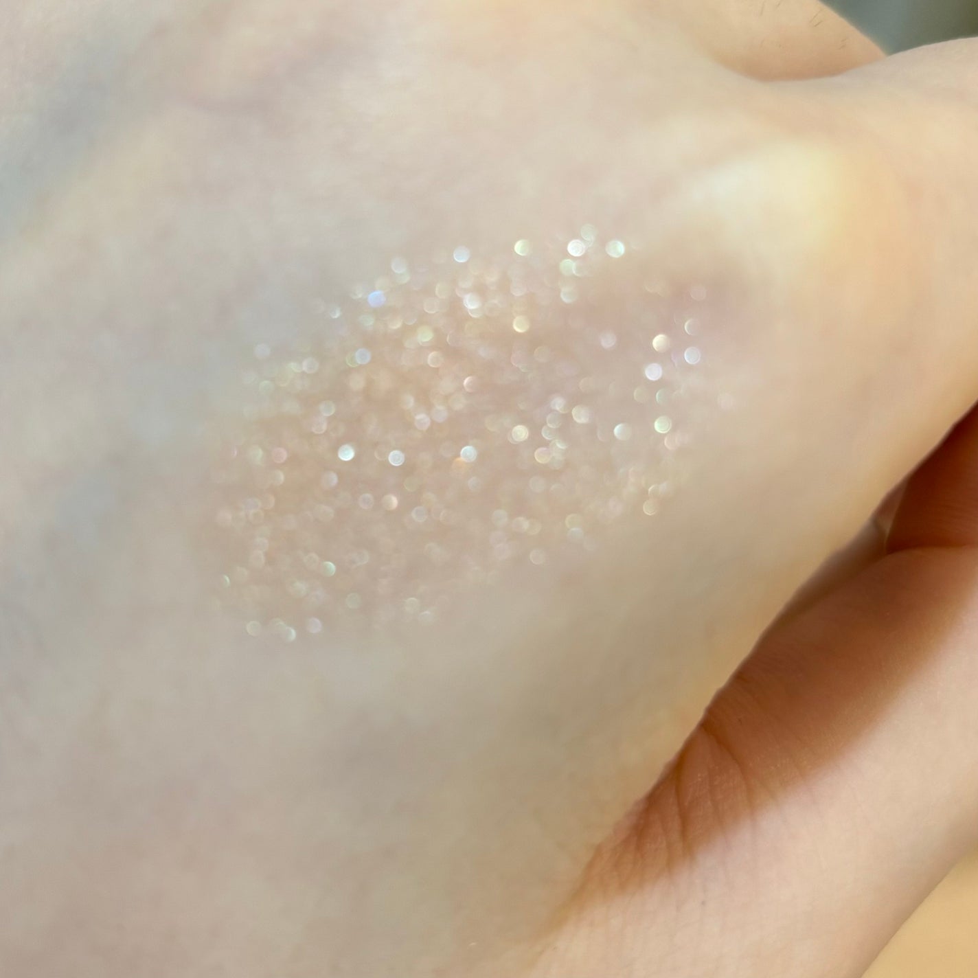 トーン タッチ アイズ/SUQQU/単色アイシャドウを使ったクチコミ(3枚目)