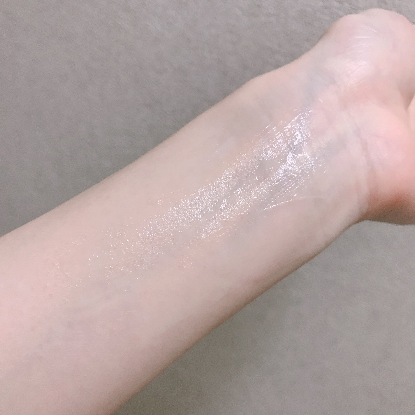 パフュームハンドクリームホワイトアプリコット/LUAFEE/ハンドクリームを使ったクチコミ(5枚目)