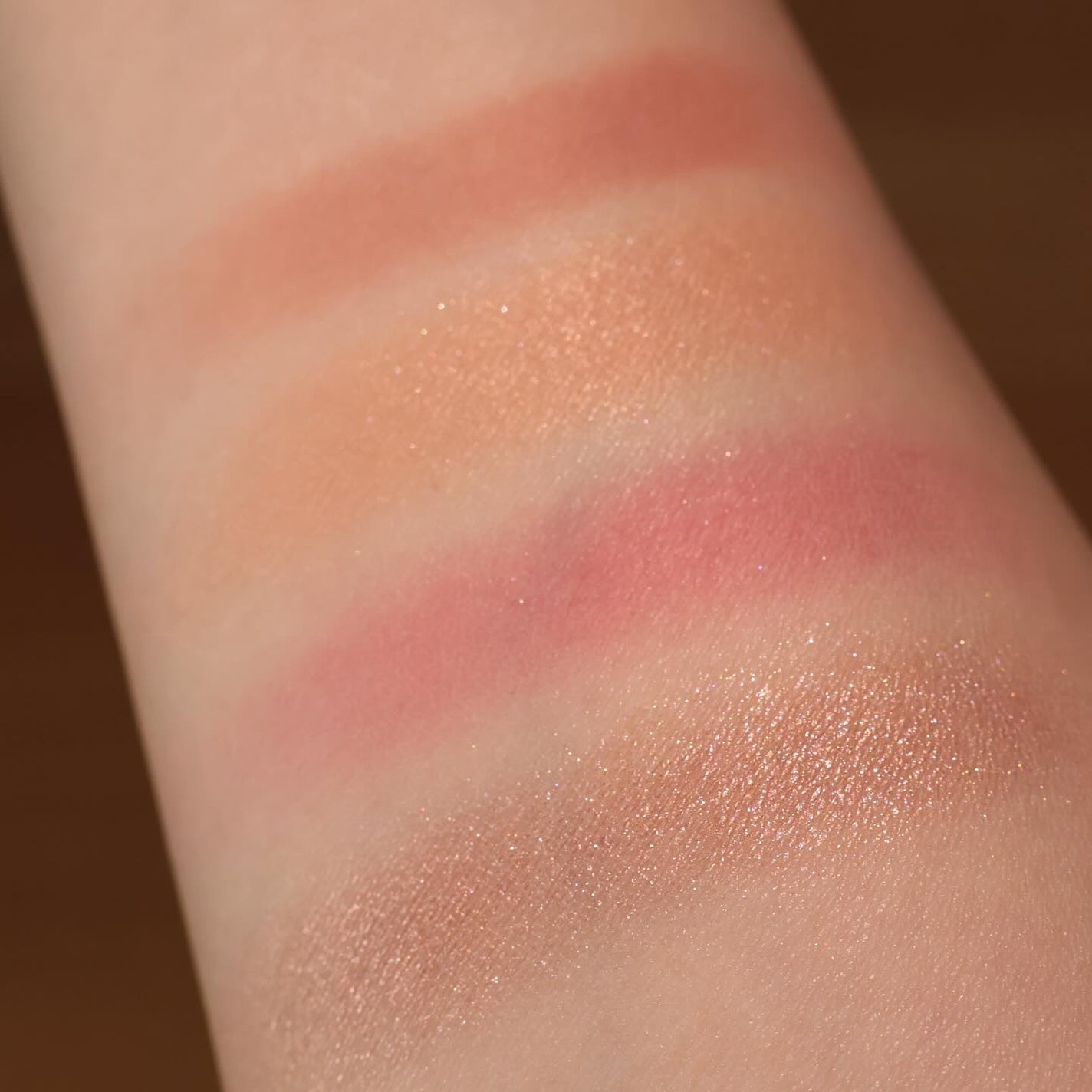 ダイメンションズ マルチエフェクト アイシャドウ/PRADA BEAUTY/アイシャドウパレットを使ったクチコミ(3枚目)