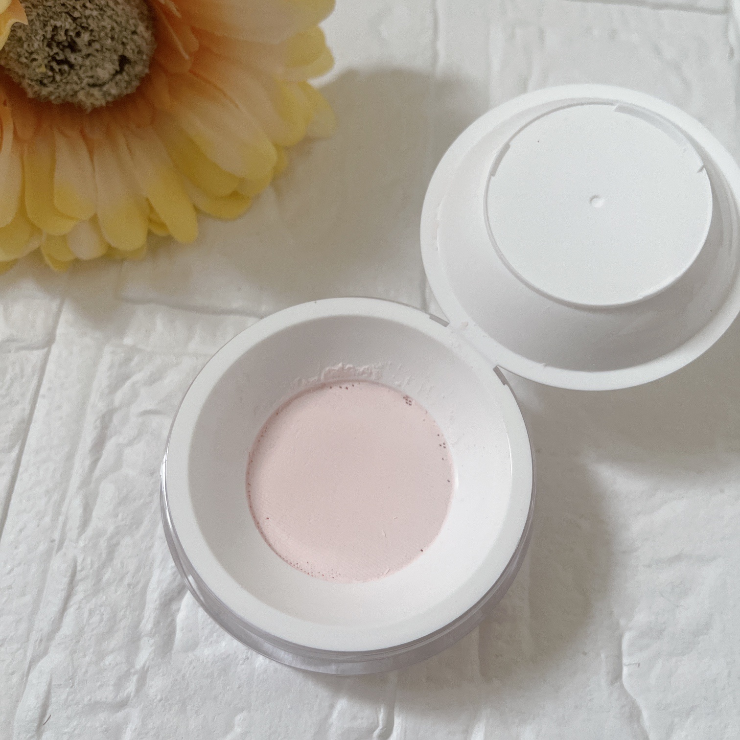 トランスルーセントセットフィニッシングパウダー/TFIT/ルースパウダーを使ったクチコミ（3枚目）