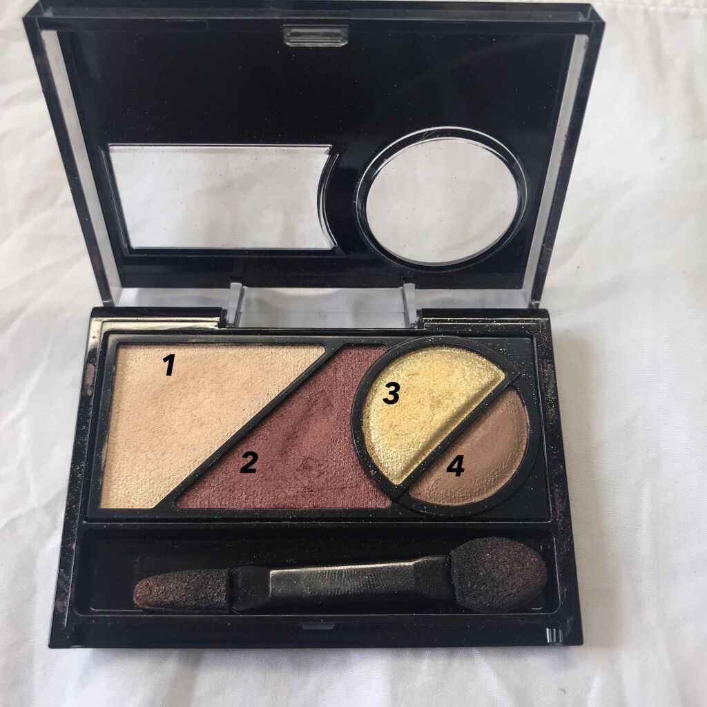 スモーキーラウンドアイズ/KATE/アイシャドウパレットを使ったクチコミ(2枚目)