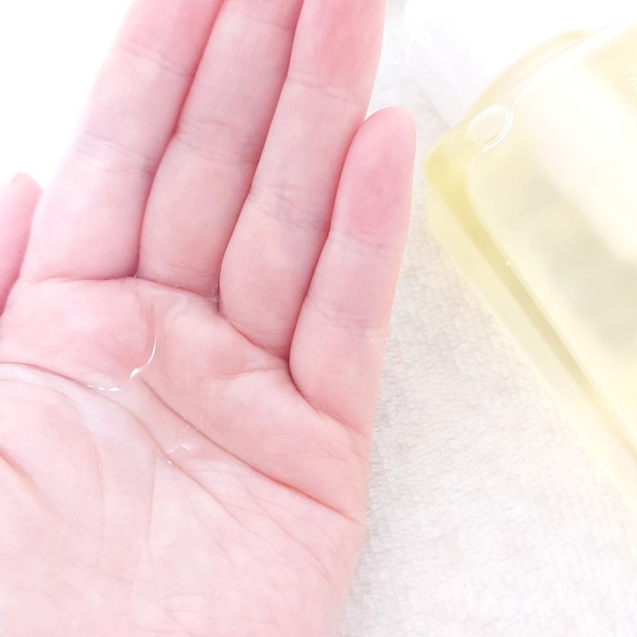 siki on LIPS 「【 ヒューマニズム クレンジングオイルーC 】しっかりメイクも..」(4枚目)