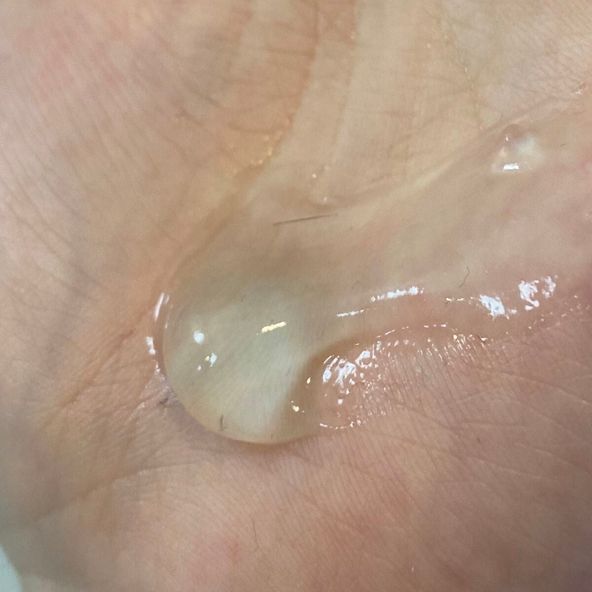 アクアレオティエ ハイドレーションジェル/L'OCCITANE/フェイスクリームを使ったクチコミ(3枚目)