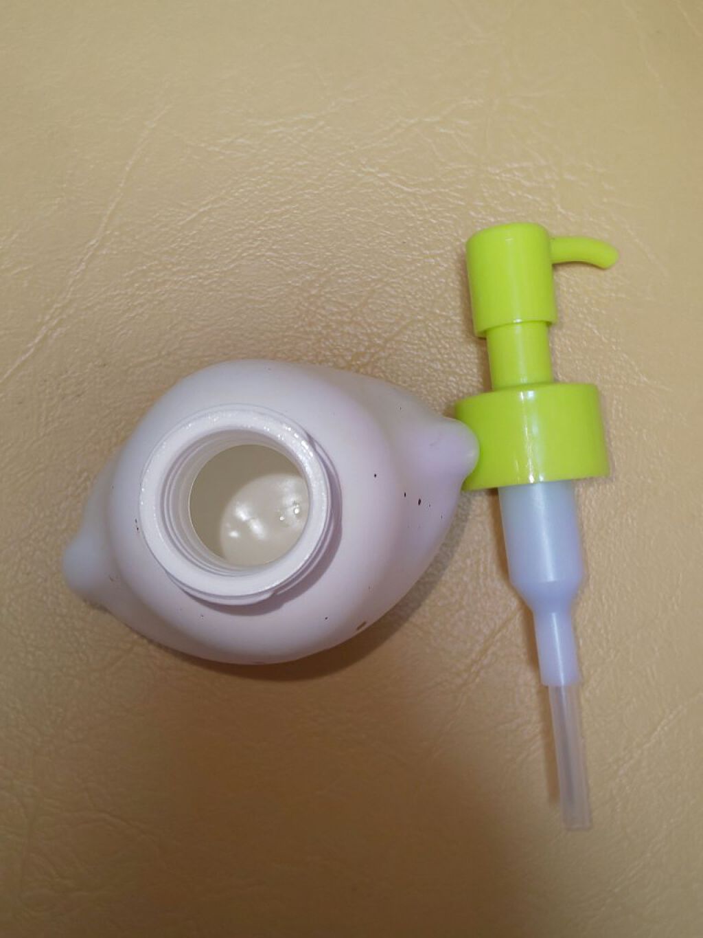 UVカットジェル SPF13PA+/DAISO/日焼け止めジェルを使ったクチコミ（1枚目）