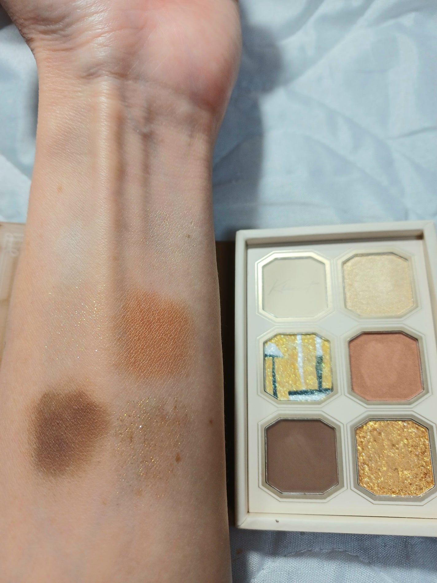 絵画アイシャドウパレット/MilleFée/アイシャドウパレットを使ったクチコミ(3枚目)