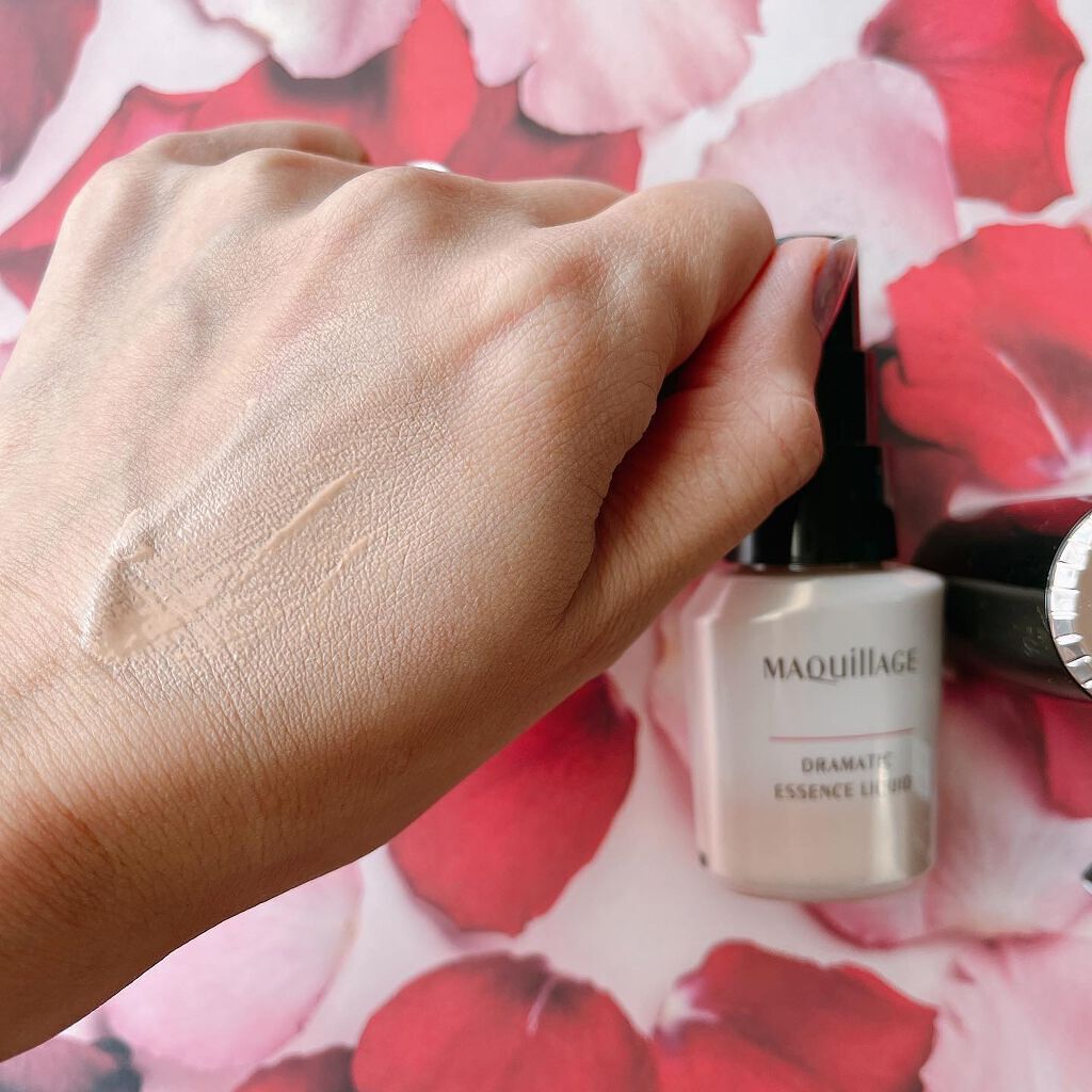 ドラマティックエッセンスリキッド/マキアージュ/リキッドファンデーションを使ったクチコミ（3枚目）