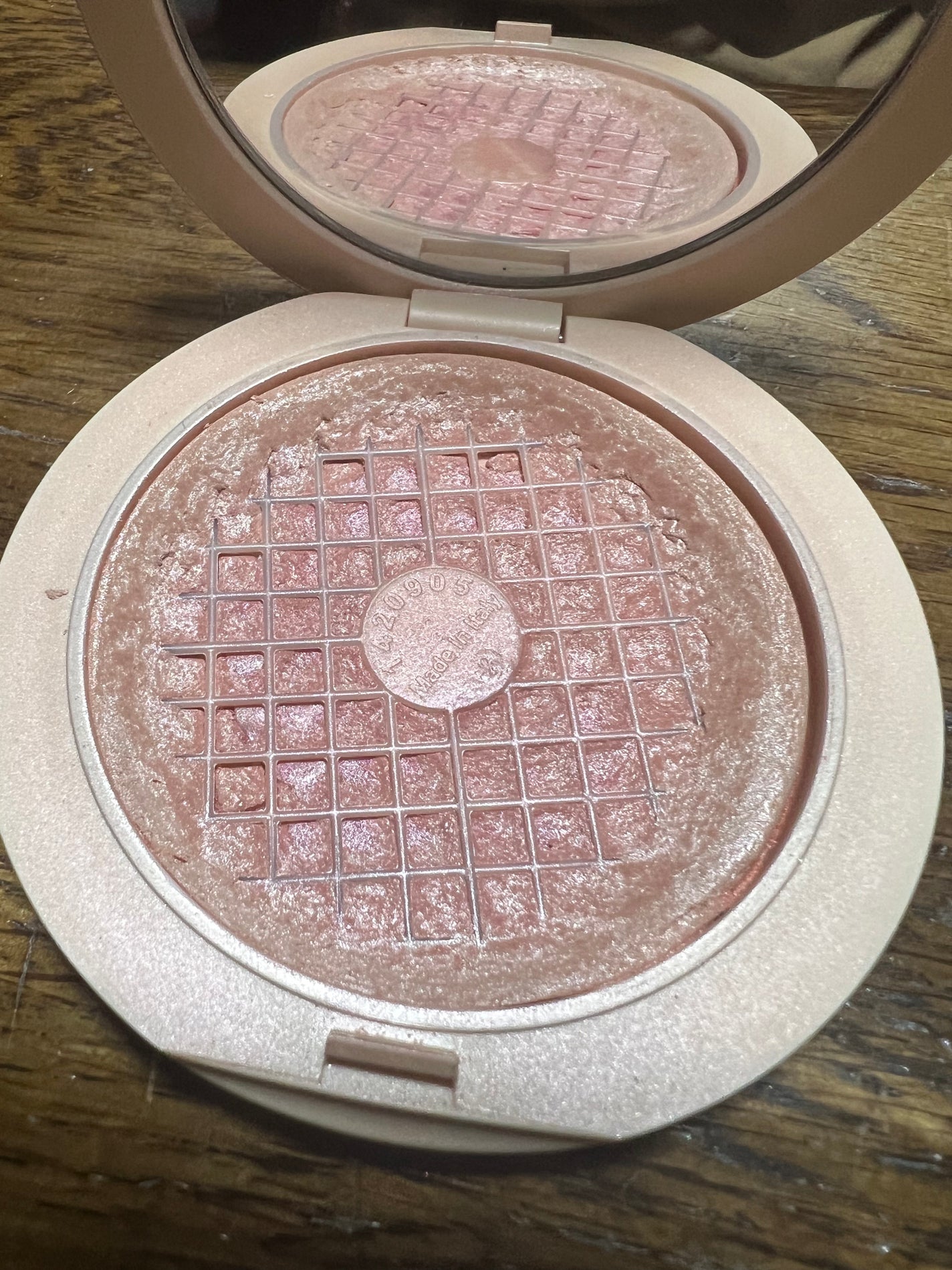 ディオールスキン フォーエヴァー クチュール ルミナイザー/Dior/プレストパウダーを使ったクチコミ(1枚目)