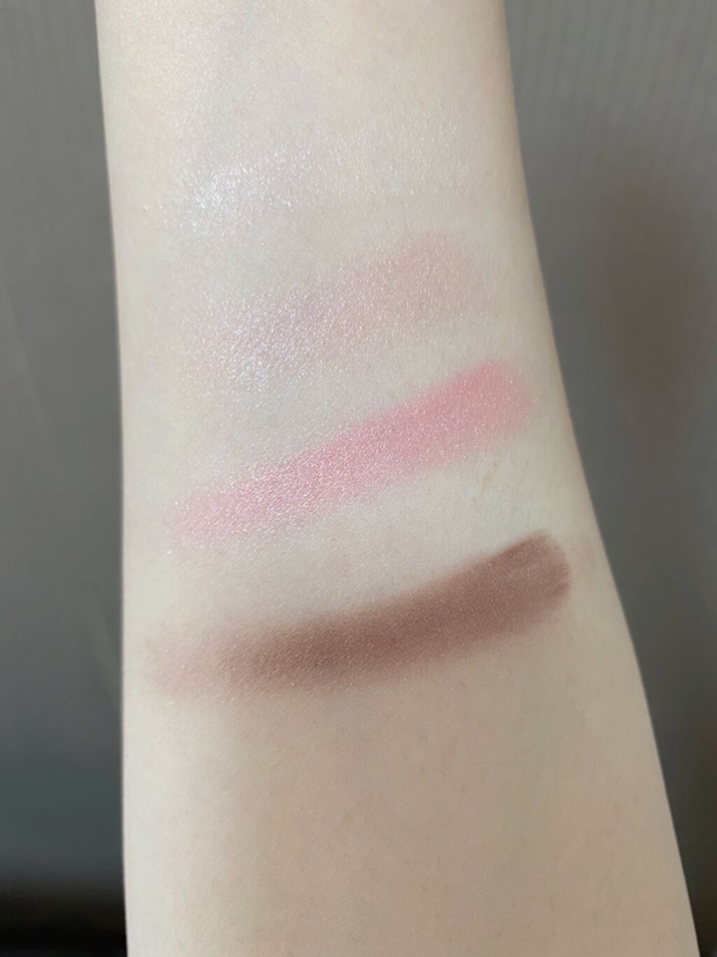 グロッシーリッチ アイズ N/Visée/アイシャドウパレットを使ったクチコミ（2枚目）