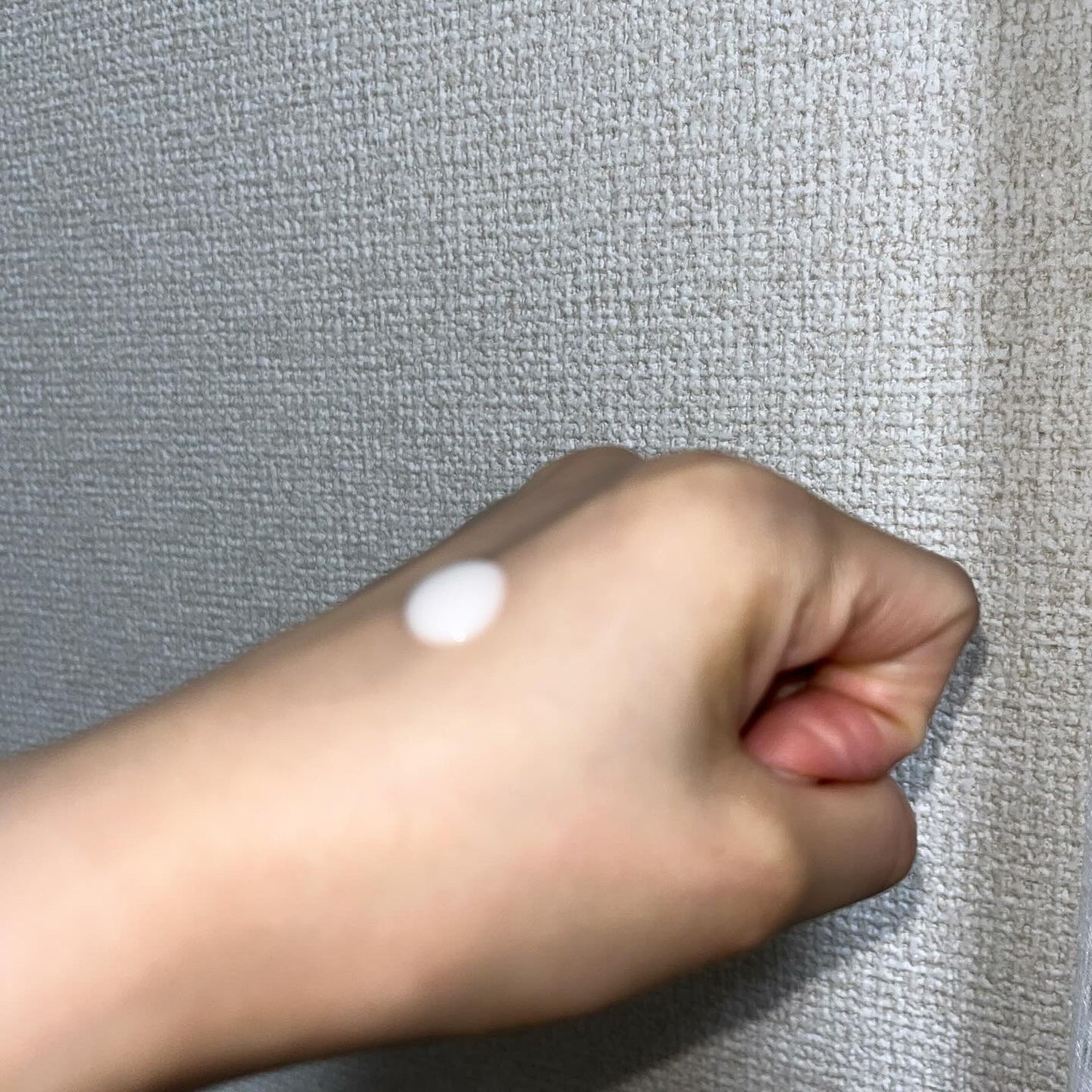SOOTHING REPAIR TONING SERUM R4/ダーマファーム/美容液を使ったクチコミ(4枚目)