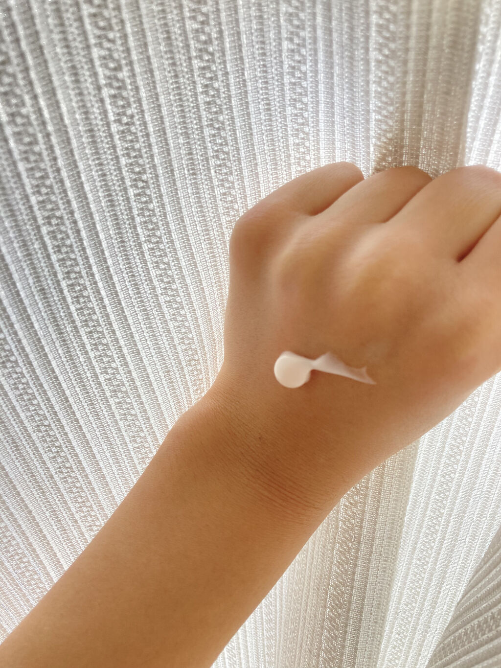 アンドハニー　メルティモイスト ハンドクリーム/&honey/ハンドクリームを使ったクチコミ（2枚目）