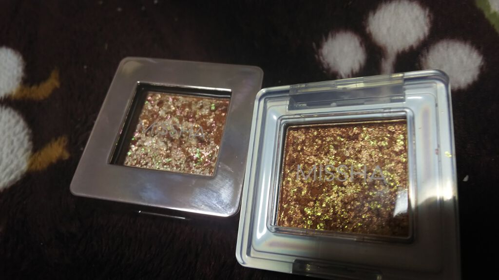 グリッタープリズム シャドウ/MISSHA/グリッターを使ったクチコミ（1枚目）