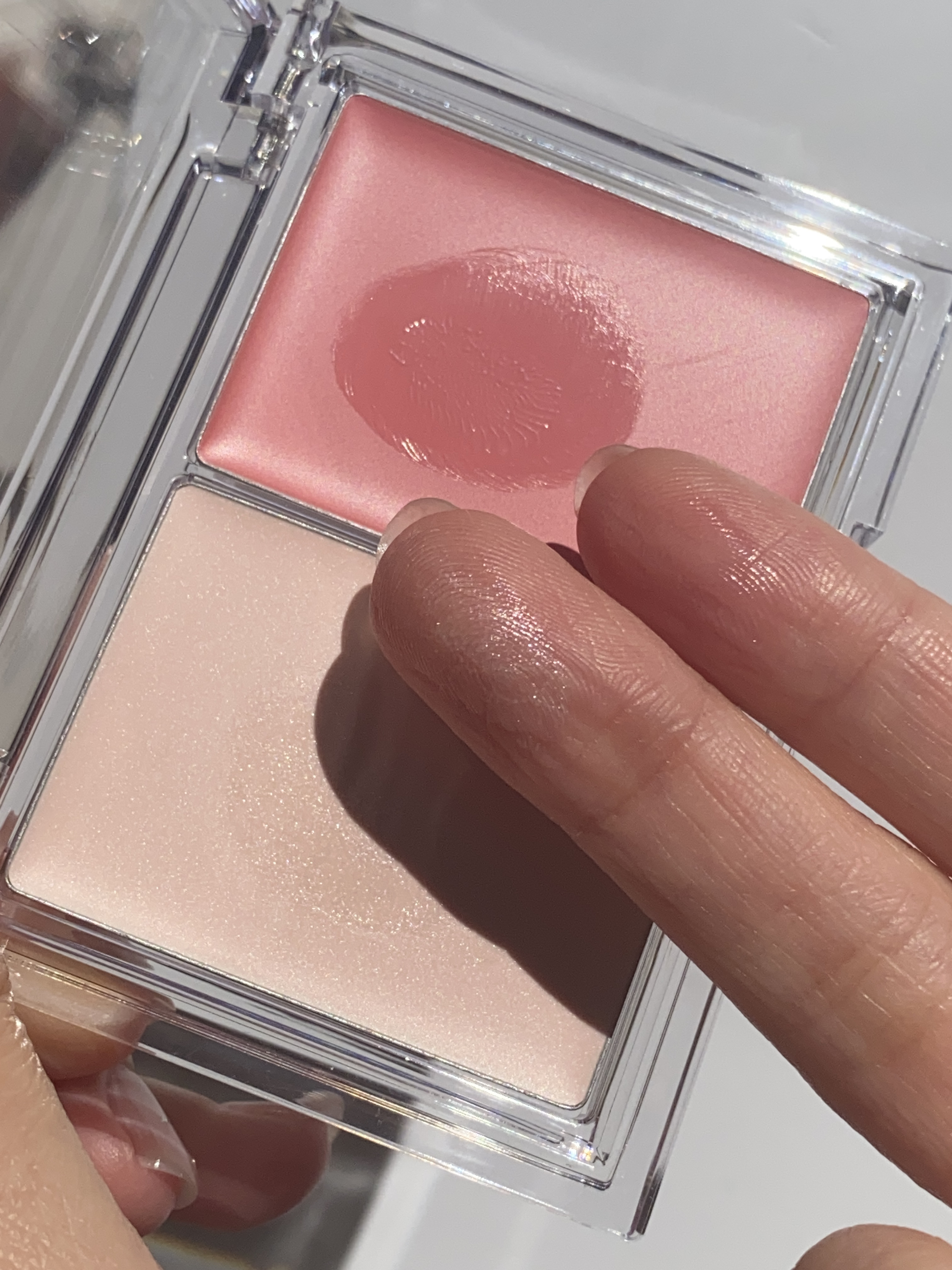 グロウメルティングパレット/QUA-T/ジェル・クリームチークを使ったクチコミ（3枚目）