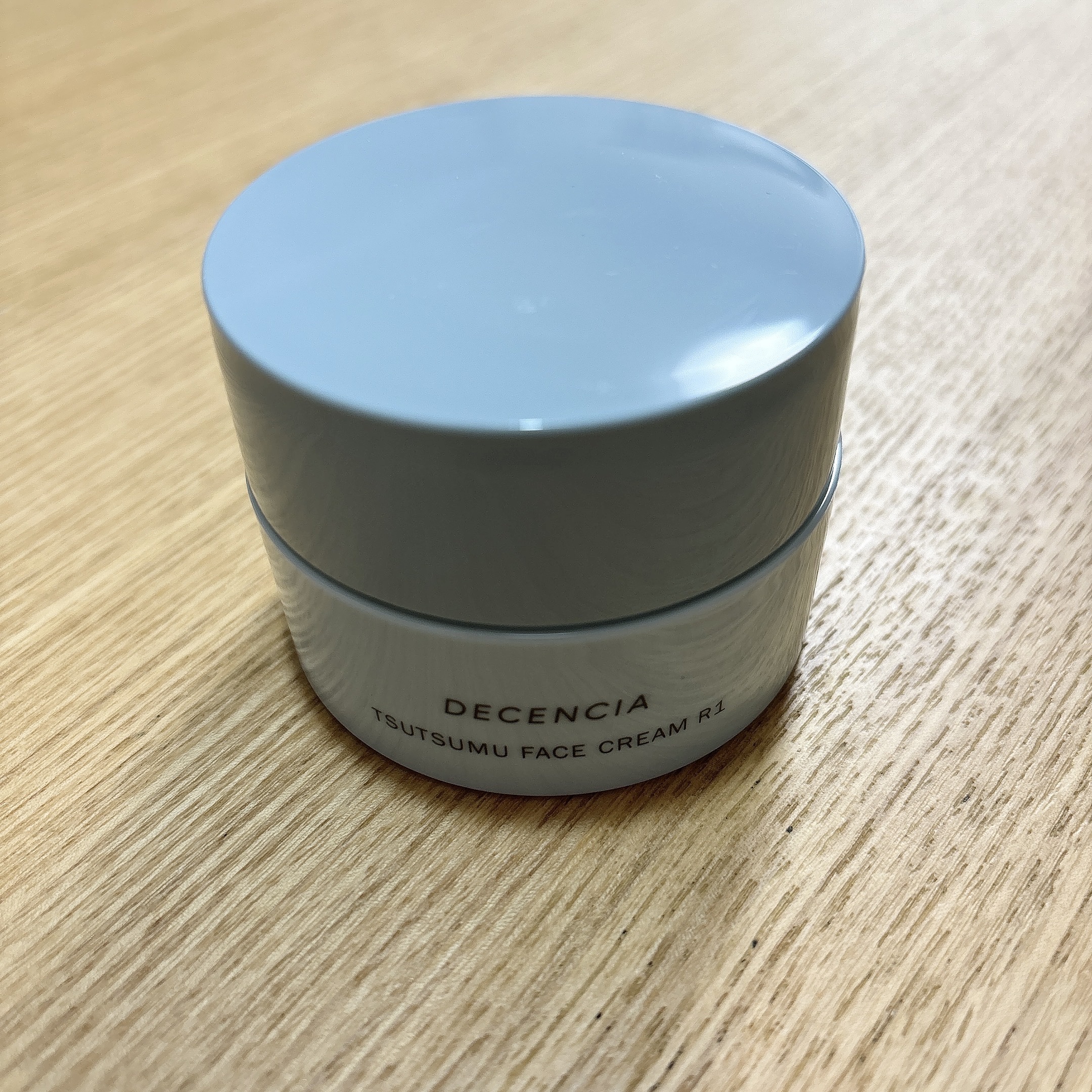 ディセンシア つつむ フェイスクリーム R１/DECENCIA/フェイスクリームを使ったクチコミ（1枚目）