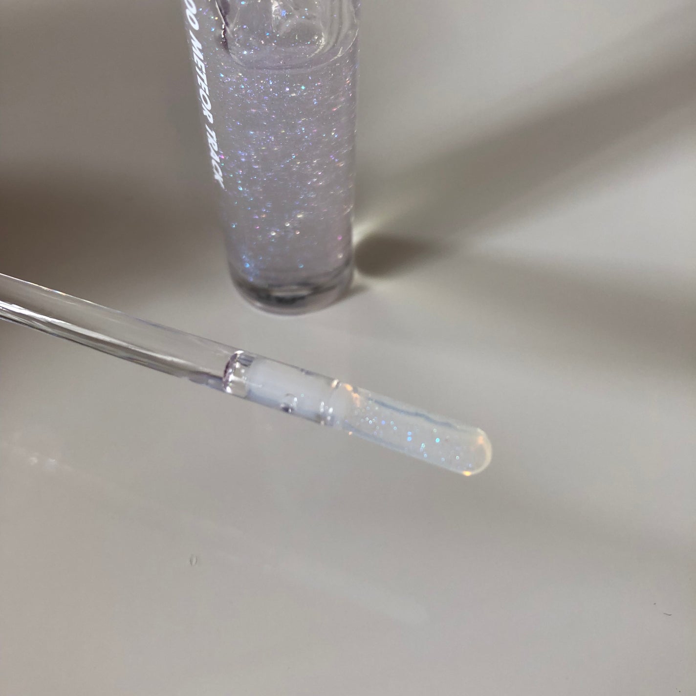 グラスティングウォーターグロス/rom&nd/リップグロスを使ったクチコミ(2枚目)