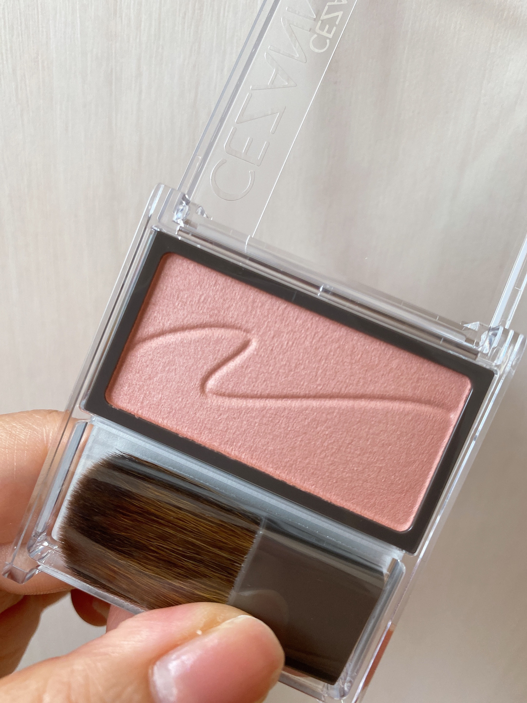 チークブラッシュ/CEZANNE/パウダーチークを使ったクチコミ（2枚目）