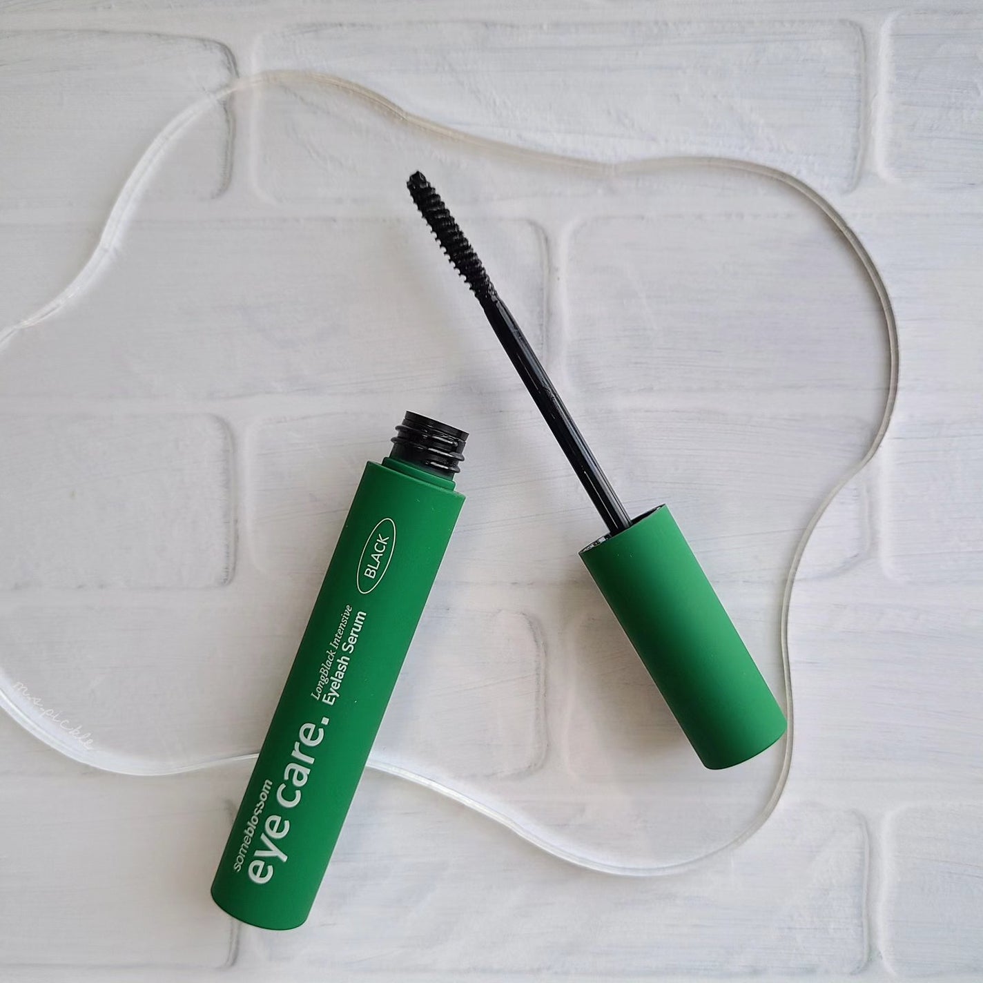 ロングブラックインセイティブアイラッシュセラム/someblossom/まつげ美容液を使ったクチコミ(4枚目)