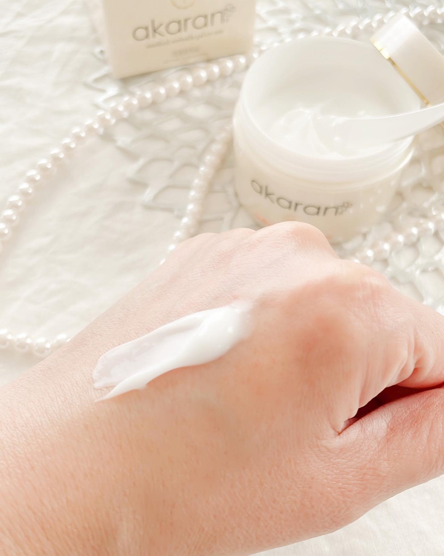 アカランプラス メディカルホワイトジェル/アカラン/オールインワン化粧品を使ったクチコミ(3枚目)