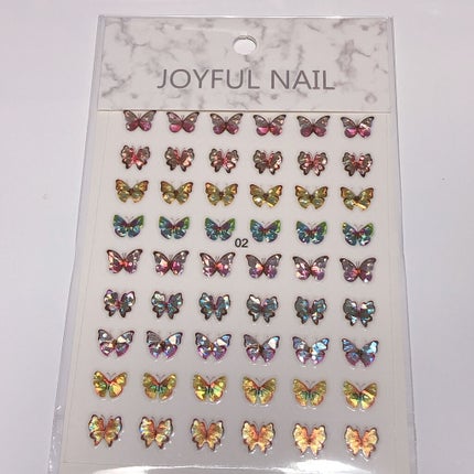 usa-usa on LIPS 「煌めきが美しい蝶のネイルシール🦋✨GracefulsmileH..」(3枚目)