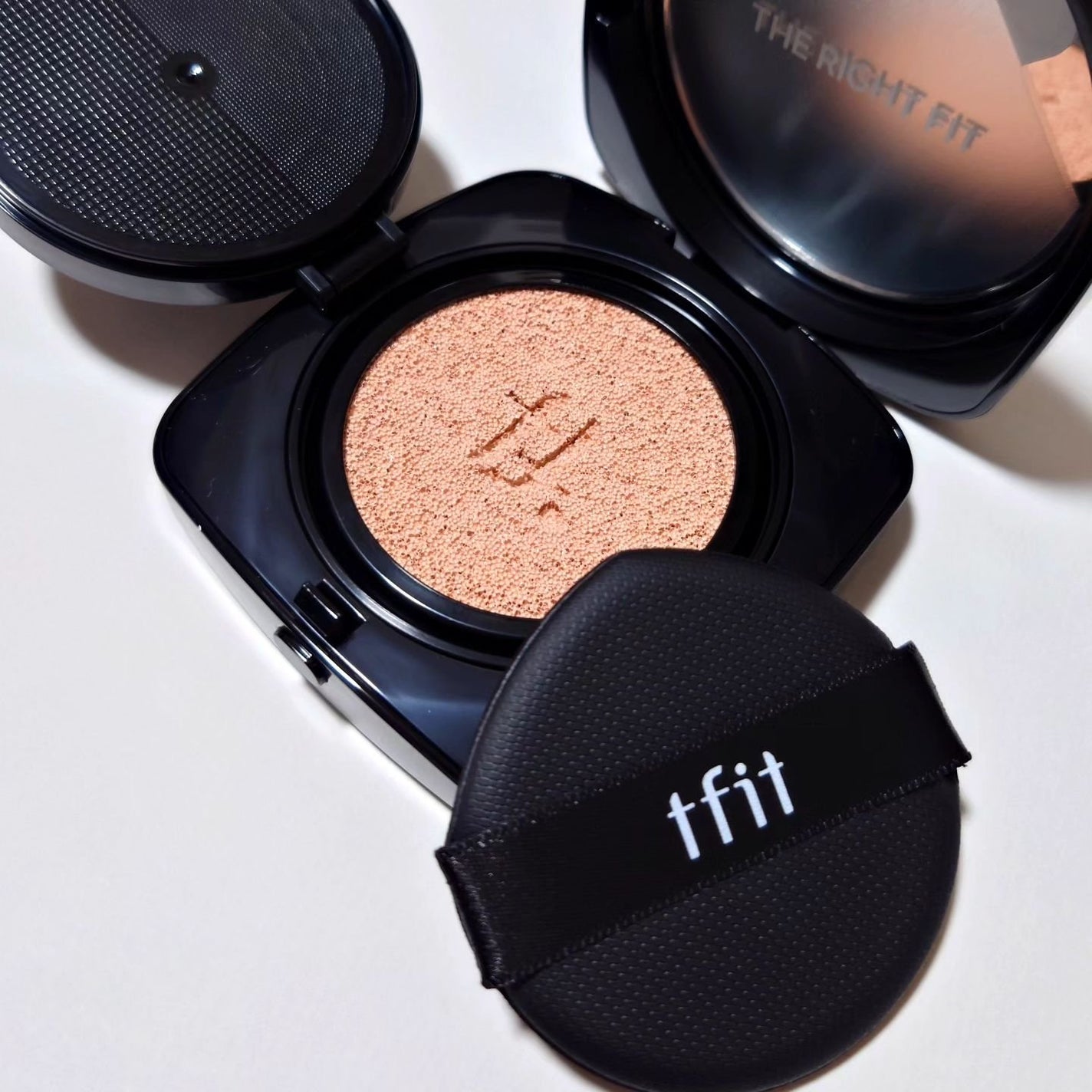 レイヤリングフィット グロークッションEX/TFIT/クッションファンデーションを使ったクチコミ(2枚目)