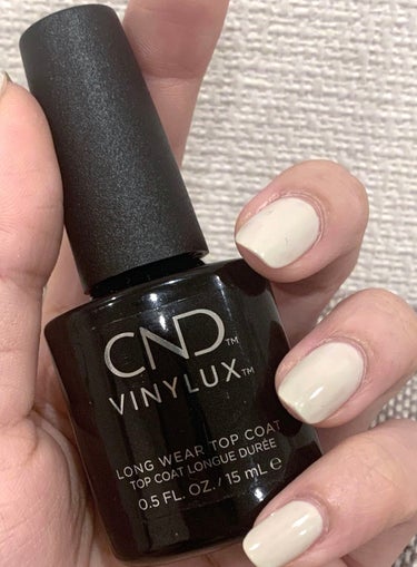 CND バイナラクス ウィークリー トップコートのクチコミ「つやぷるの超おすすめトップコートです❤︎

お気に入りすぎて常にストック一本は置いてます。
今.....」（1枚目）